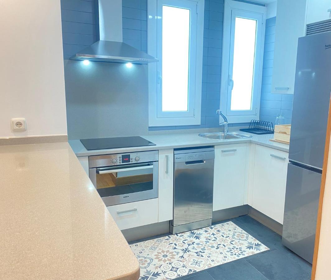 Mikain Terrace Cathedral View With Free Parking & Air Cond Apartment San Sebastián Exterior photo