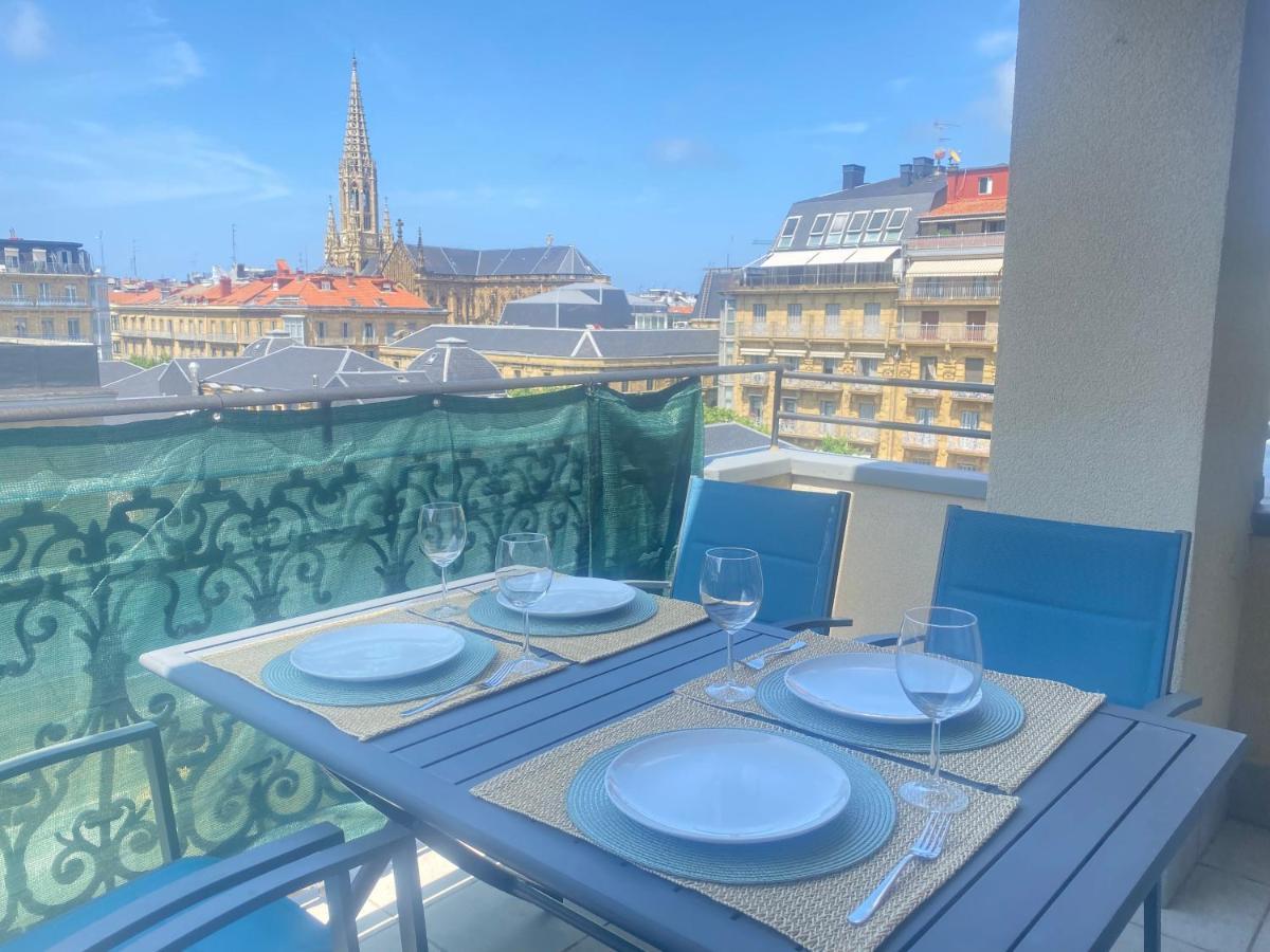 Mikain Terrace Cathedral View With Free Parking & Air Cond Apartment San Sebastián Exterior photo